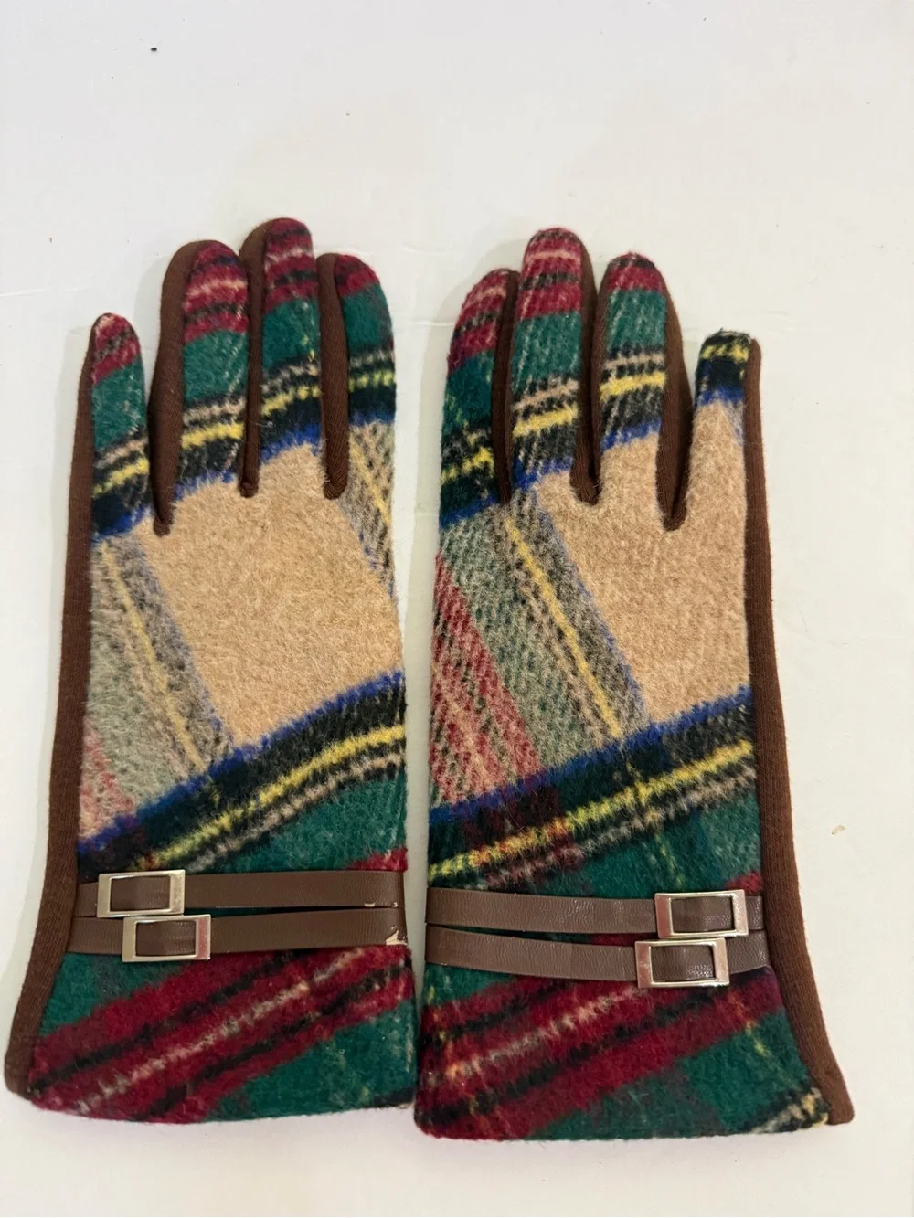 Red  Cream Plaid Gloves Brown Trim Faux leather Scotland